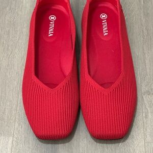 VIVAIA Square-Toe V-Cut Flats